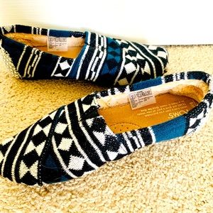 TOMS Alpargata Sweater Slip-on